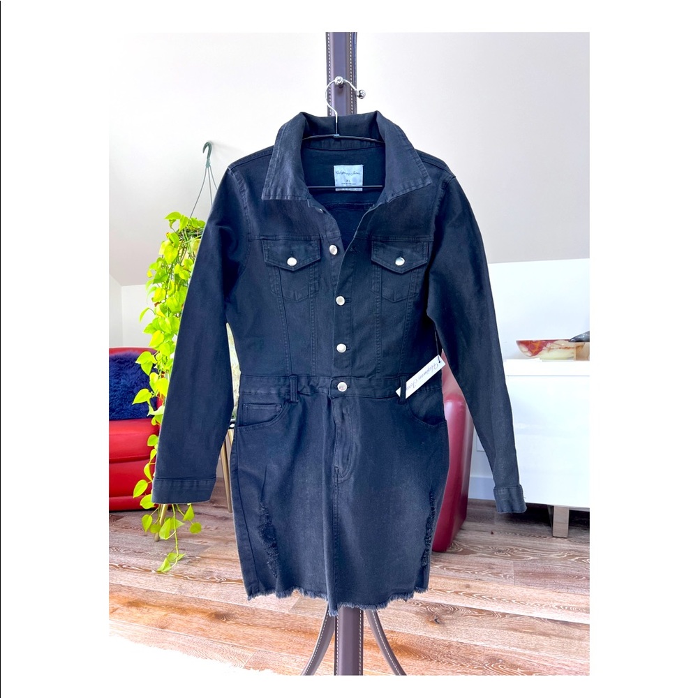 Brand new “Highway Jeans” Long Sleeve Denim Dress in Wash Black